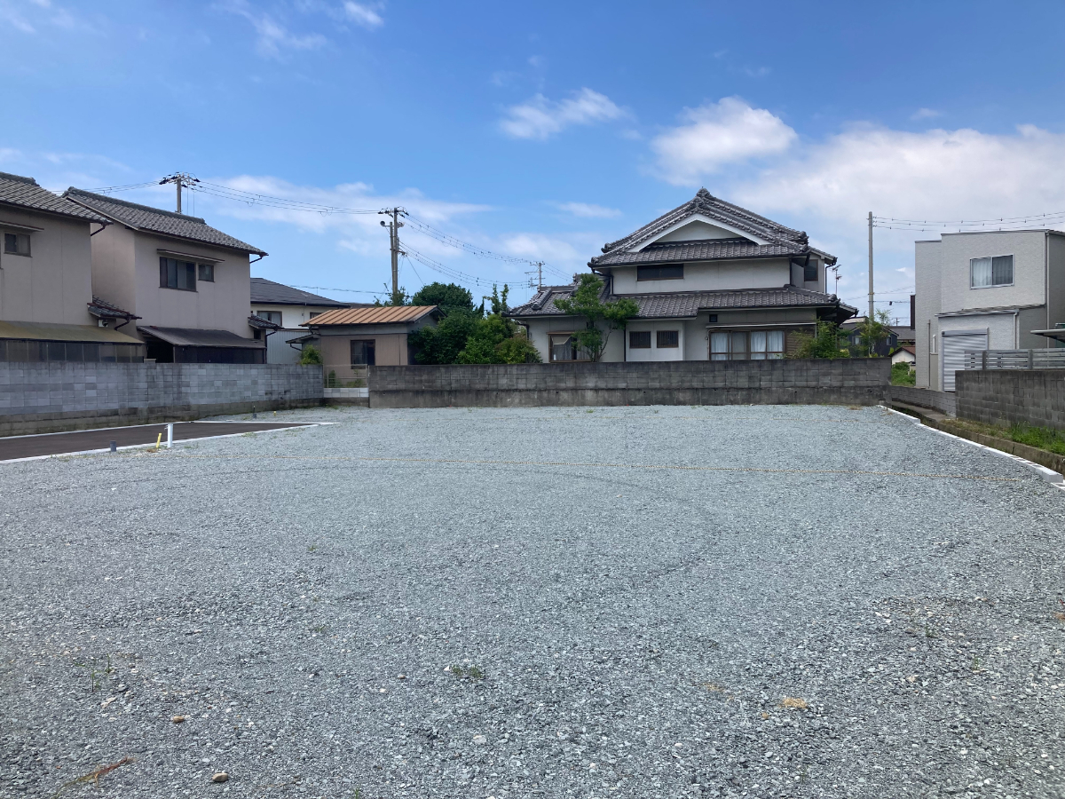 ロワイヤルヴィラ飾磨中島