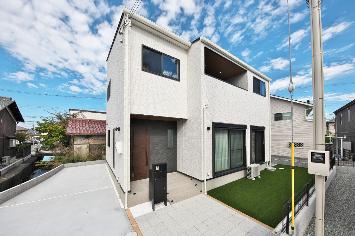 建売・分譲住宅　ロワイヤルヴィラ本竜野駅前Ⅴ　6号地